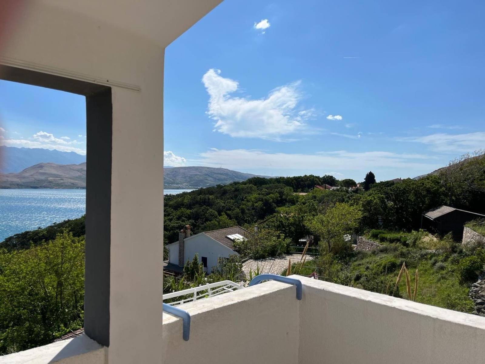 Apartmani Fijan Pag Town Exterior photo